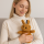 Fashy Kinderwärmflasche Hase Honey 0,3 L – kuscheliges Kuscheltier mit abnehmbarem Bezug & Sicherheitsverschluss